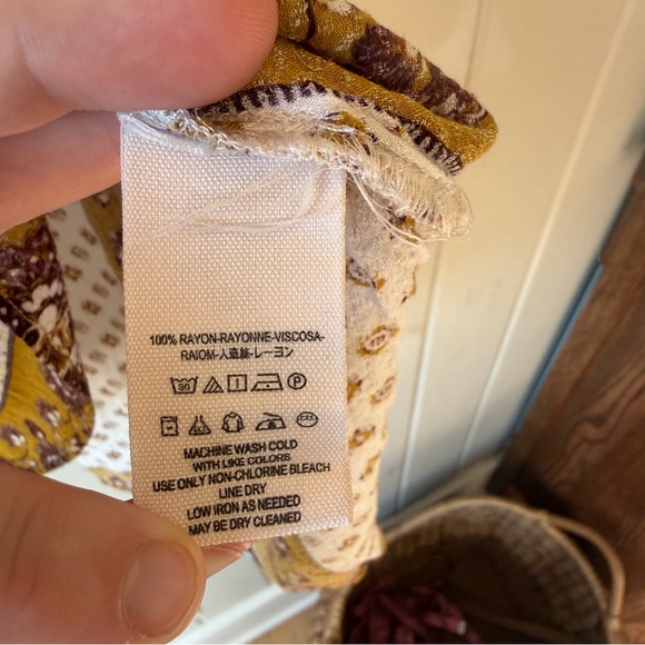 Free People Women’s Mustard and White Patterned Blouse, Bohemian, Size Large - Picture 7 of 9